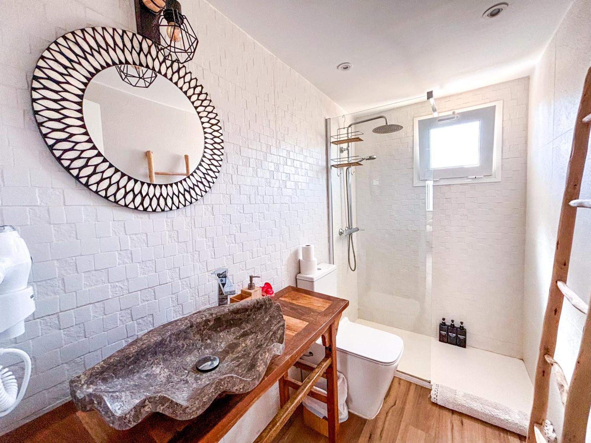 Chakra House Fuerteventura - Affordable Rooms In A Cozy Guesthouse Corralejo Exterior foto